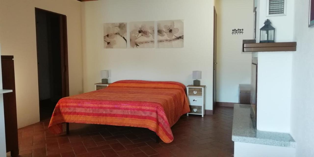 Ferienwohnung Piccolo Girasole Menaggio Exterior foto