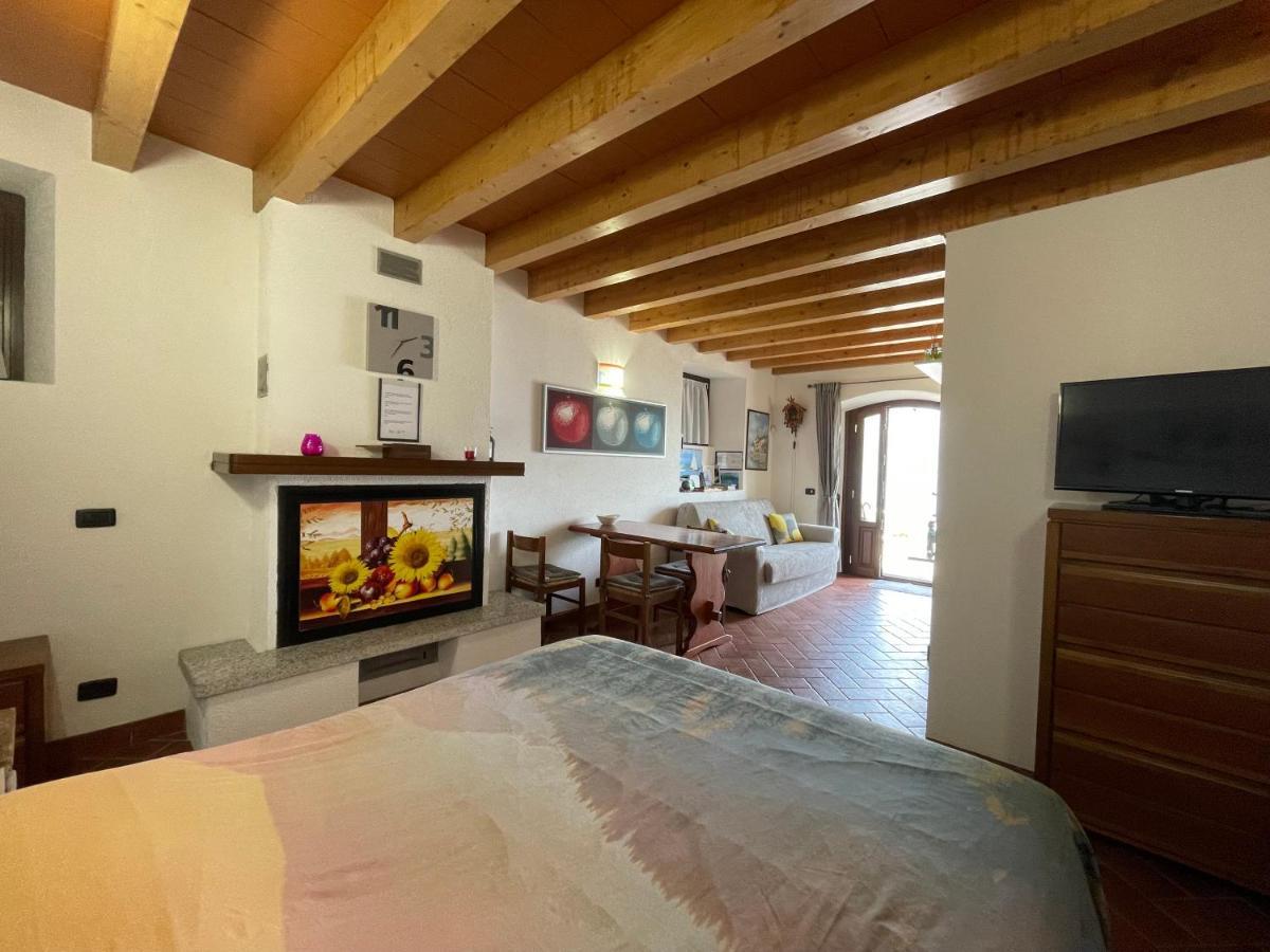 Ferienwohnung Piccolo Girasole Menaggio Exterior foto